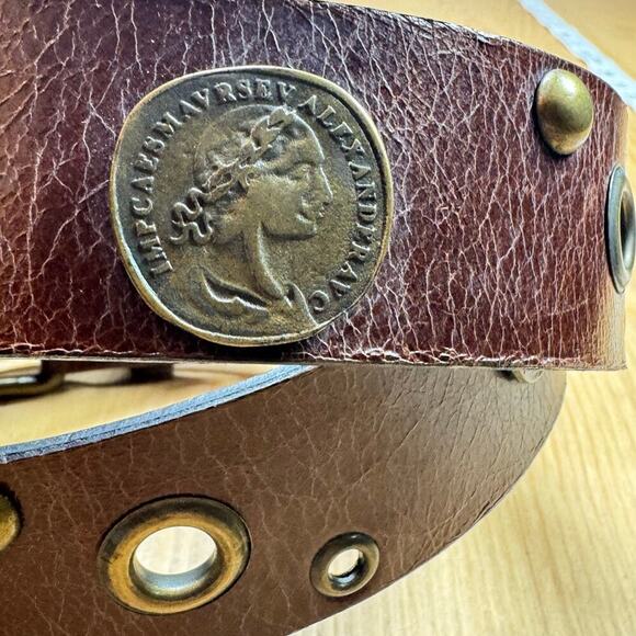 Women’s VTG Belt Sangriorgio Brown Brass Medallions Made in Italy Luxury M - Picture 2 of 8